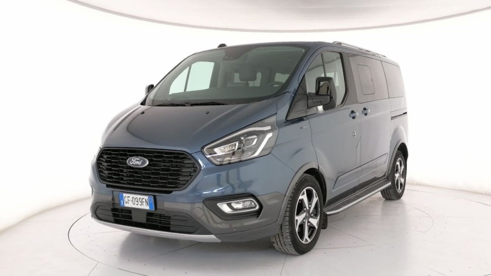 Ford Tourneo Custom usata a Roma