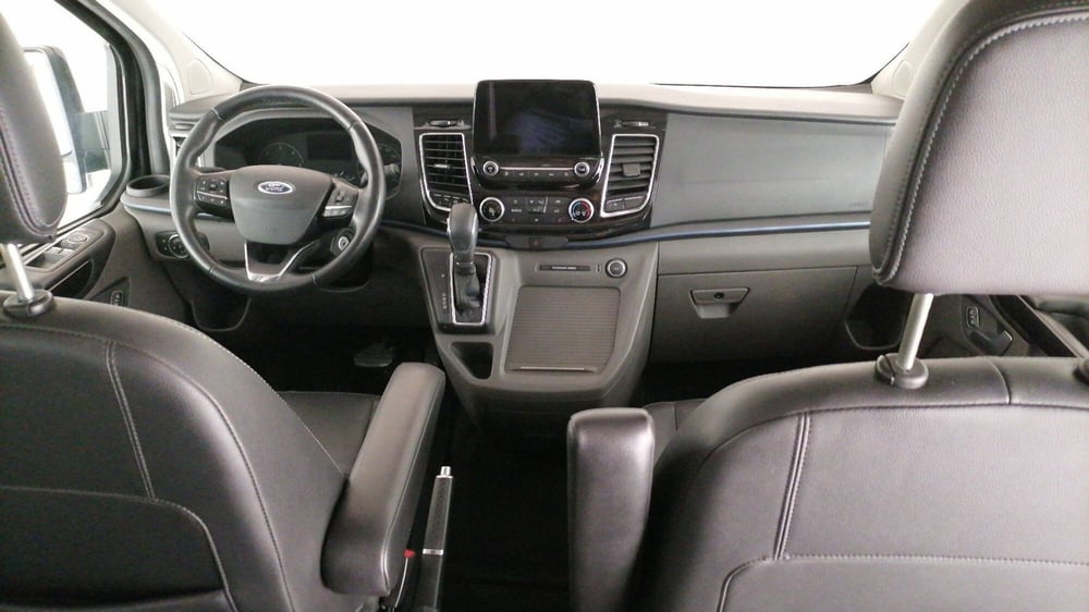 Ford Tourneo Custom usata a Roma (10)