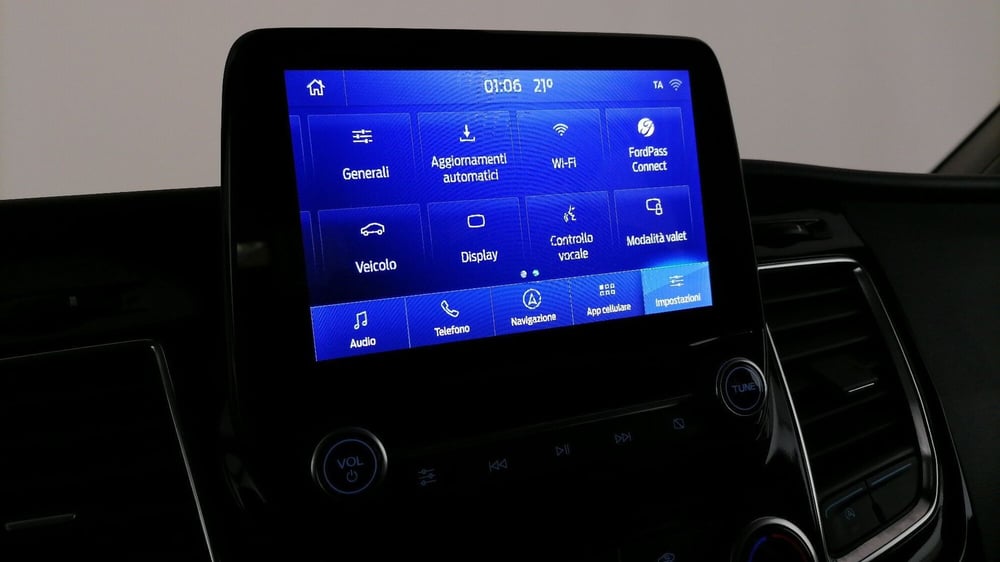 Ford Tourneo Custom usata a Roma (20)