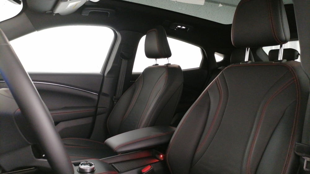 Ford Mustang Mach-E usata a Roma (13)