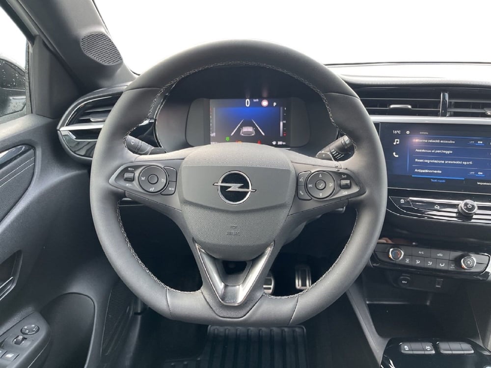 Opel Corsa usata a Torino (11)