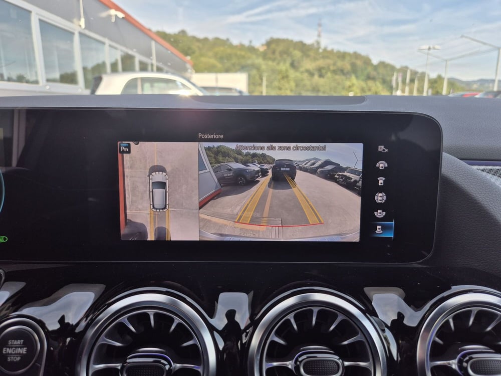 Mercedes-Benz GLA SUV usata  (15)