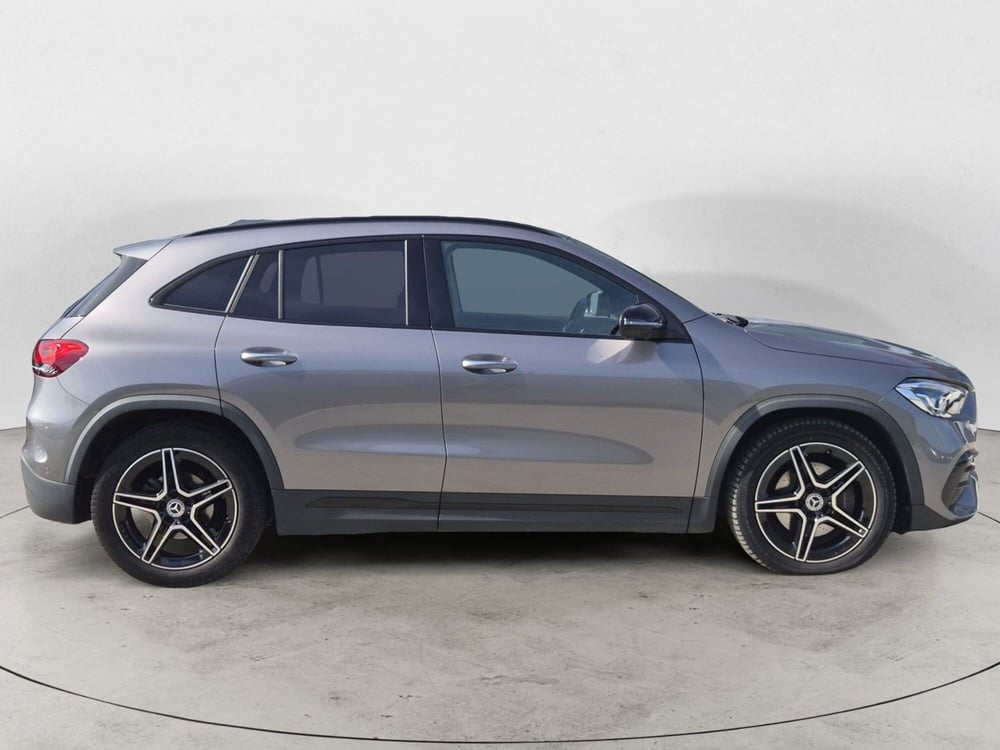 Mercedes-Benz GLA SUV usata  (5)