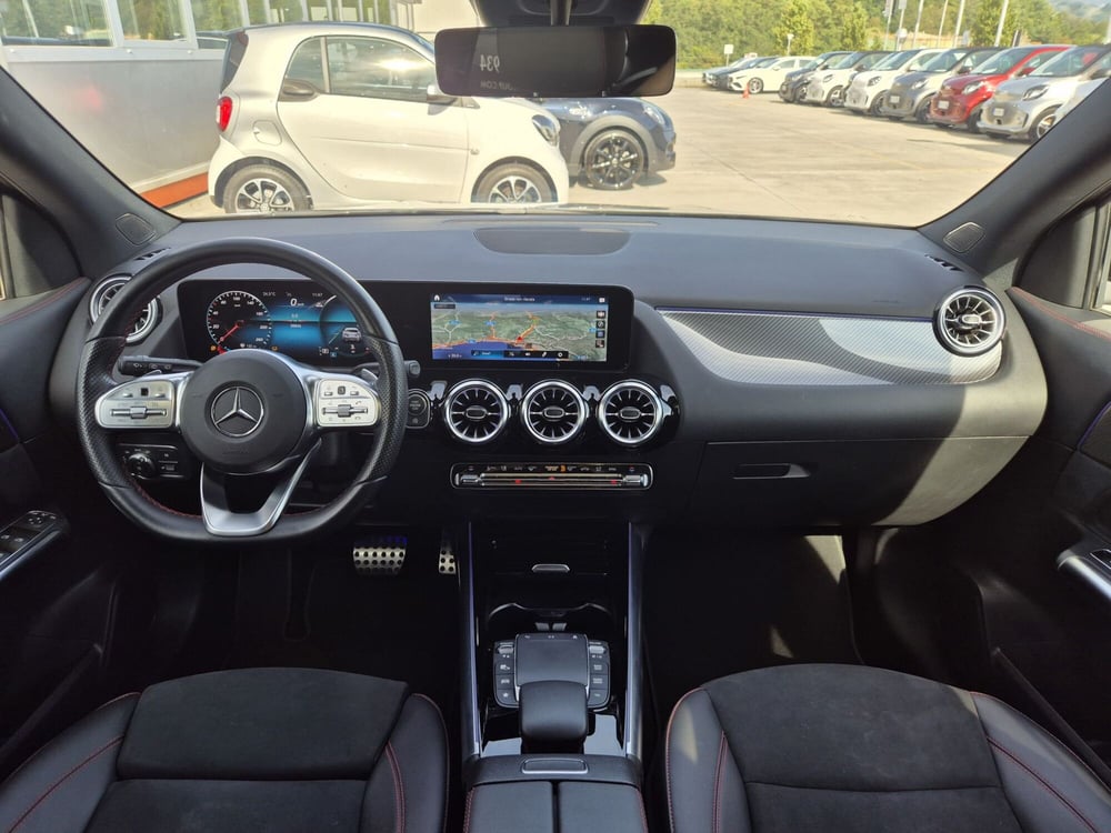 Mercedes-Benz GLA SUV usata  (8)
