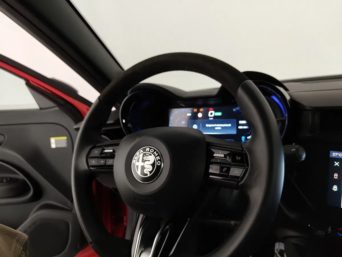 Alfa Romeo Junior usata a Caserta (18)