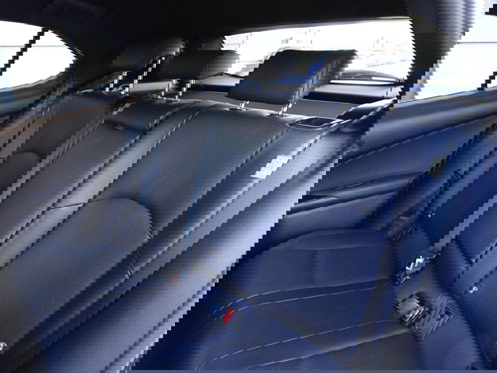 Lexus UX usata a Treviso (12)