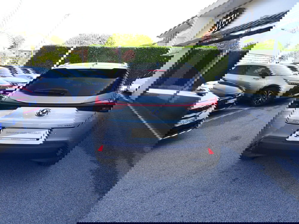 Lexus UX usata a Treviso (6)