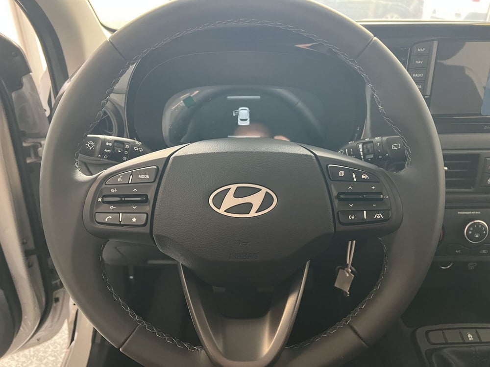 Hyundai i10 nuova a Macerata (11)