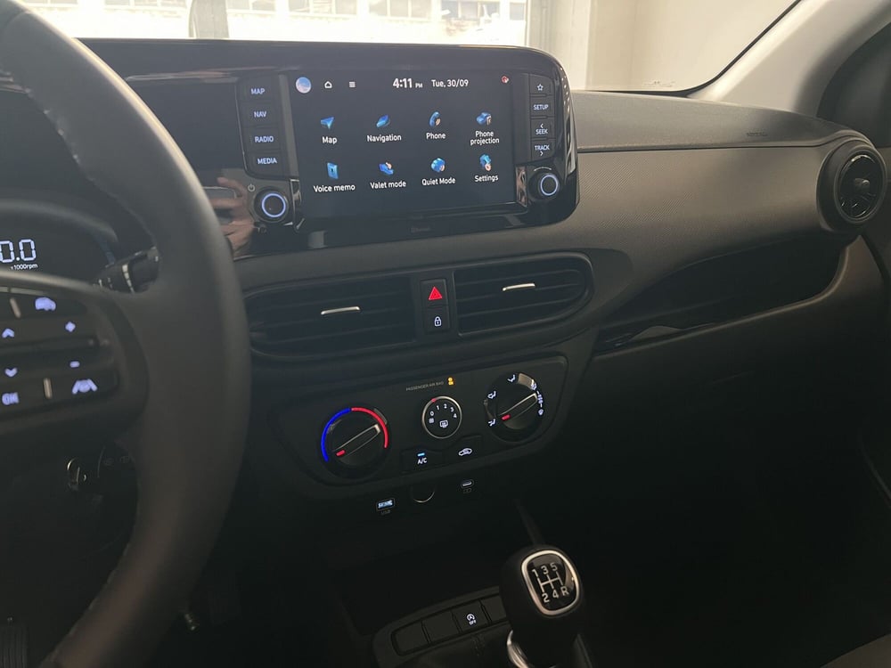 Hyundai i10 nuova a Macerata (12)