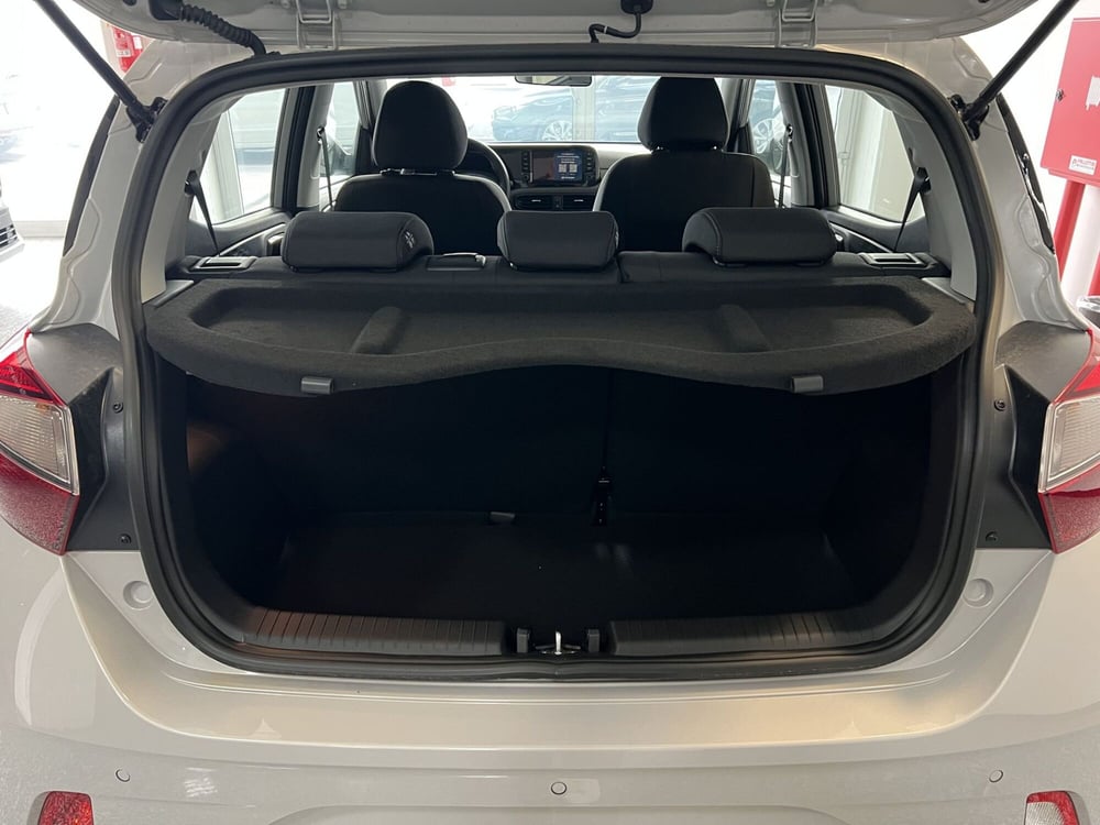 Hyundai i10 nuova a Macerata (6)