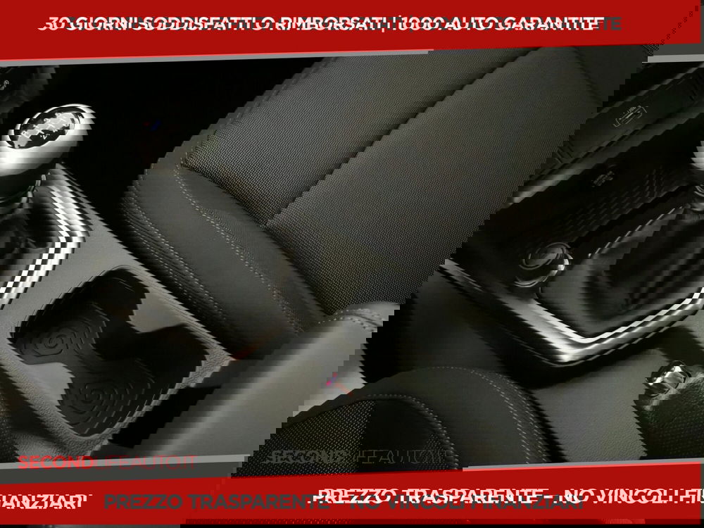 Ssangyong Tivoli usata a Chieti (16)