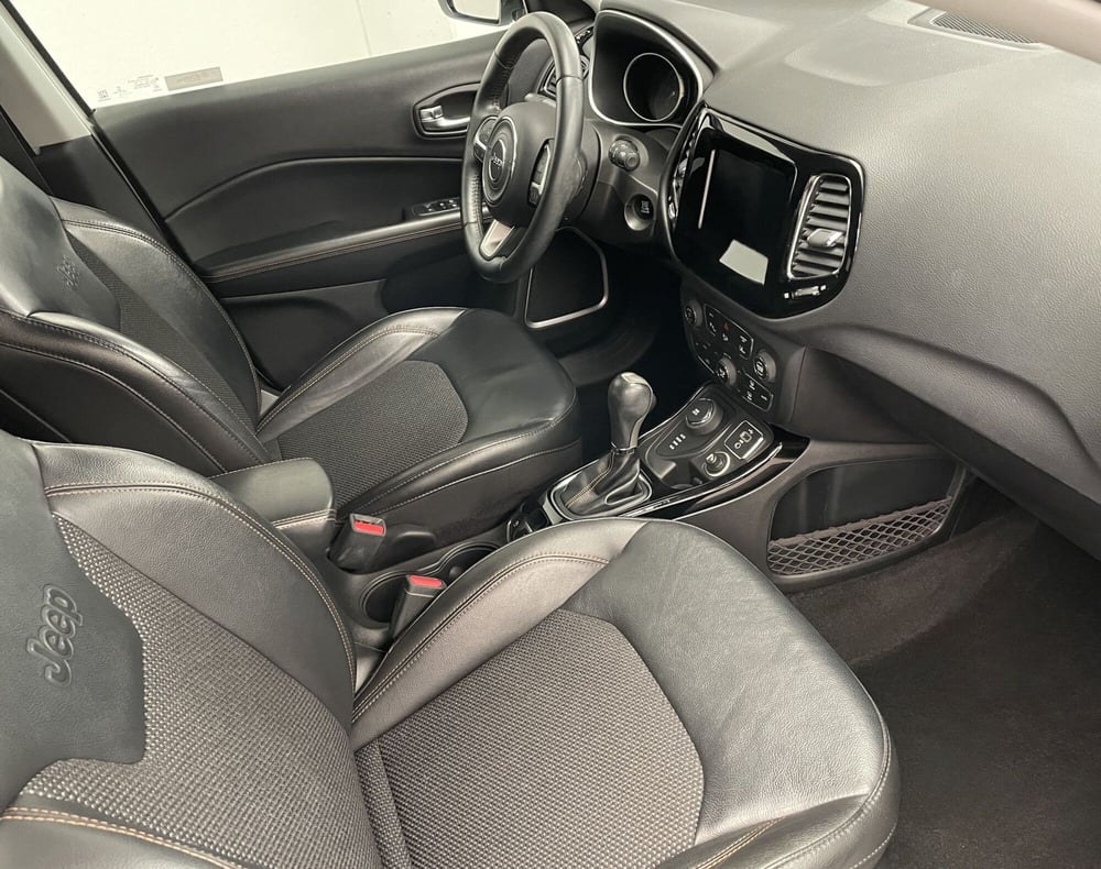 Jeep Compass usata a Novara (8)