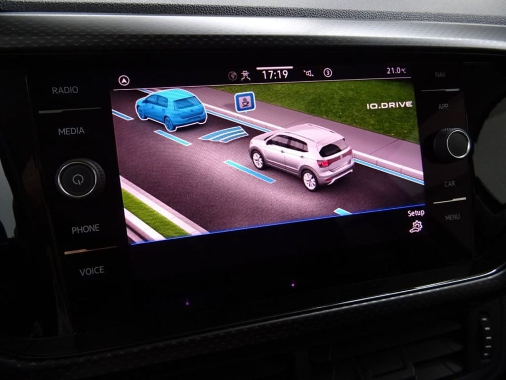 Volkswagen T-Cross usata a Como (10)