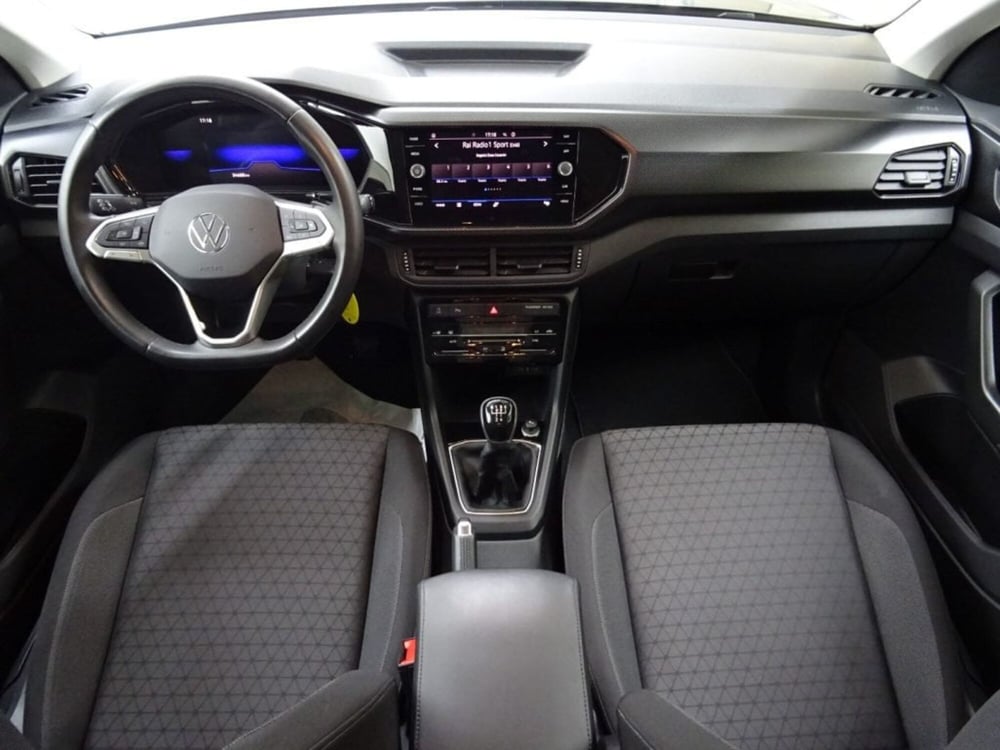 Volkswagen T-Cross usata a Como (13)