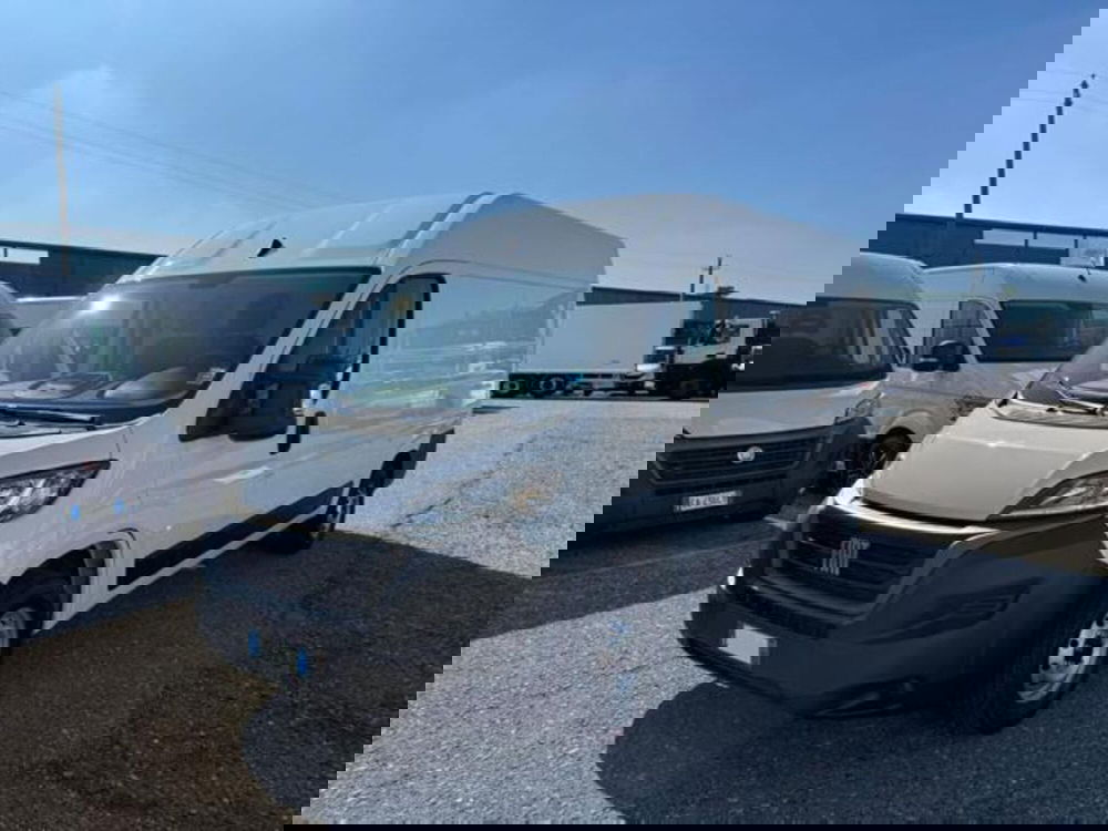 Fiat Ducato Furgone Vetrato usata a Brescia