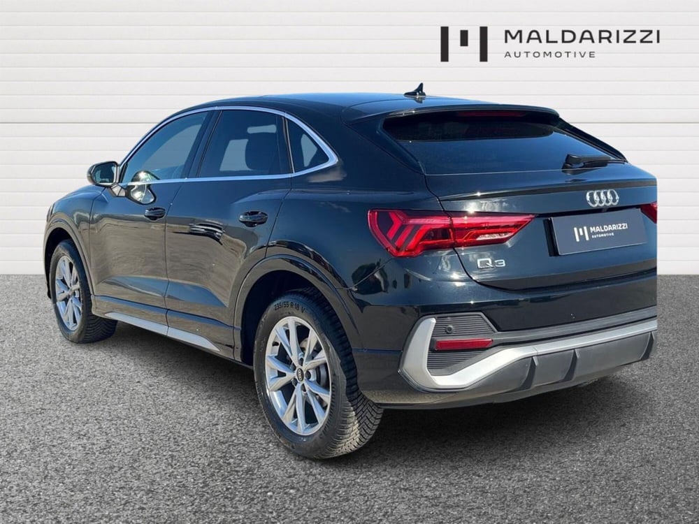 Audi Q3 Sportback usata a Bari (4)