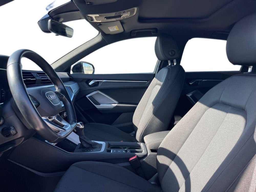 Audi Q3 Sportback usata a Bari (7)