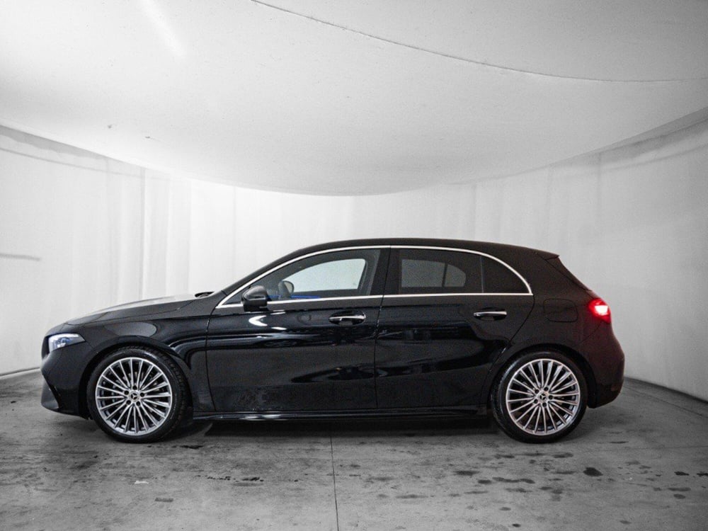 Mercedes-Benz Classe A Sedan nuova a Macerata (2)