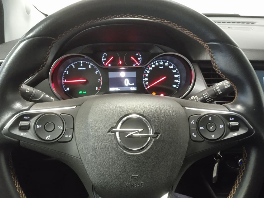 Opel Crossland X usata a Torino (10)
