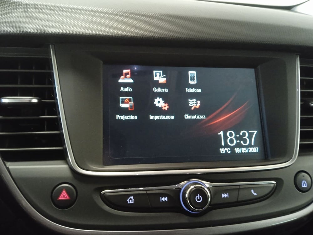 Opel Crossland X usata a Torino (15)