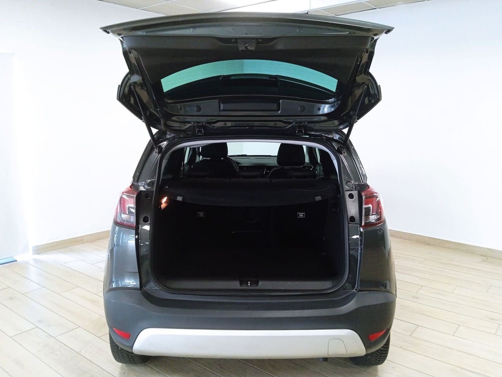 Opel Crossland X usata a Torino (18)