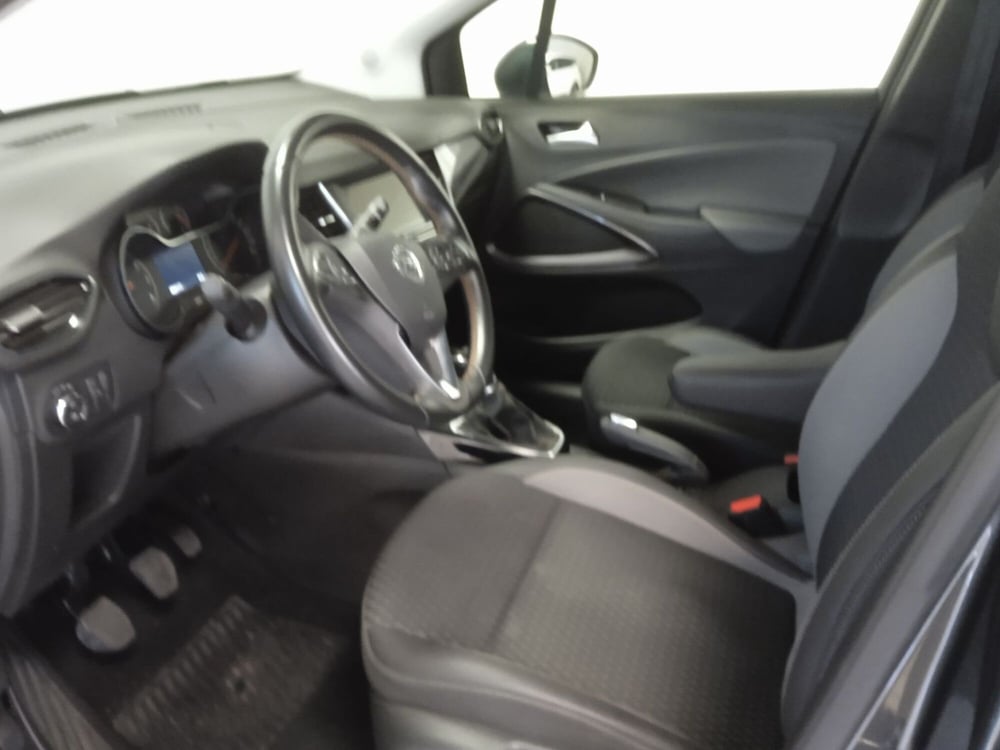 Opel Crossland X usata a Torino (8)