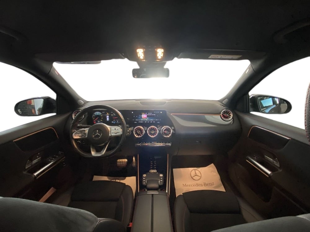 Mercedes-Benz GLA SUV usata a Napoli (12)