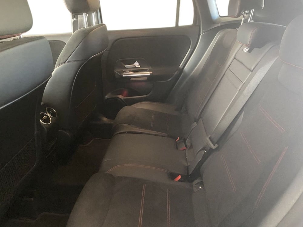 Mercedes-Benz GLA SUV usata a Napoli (13)