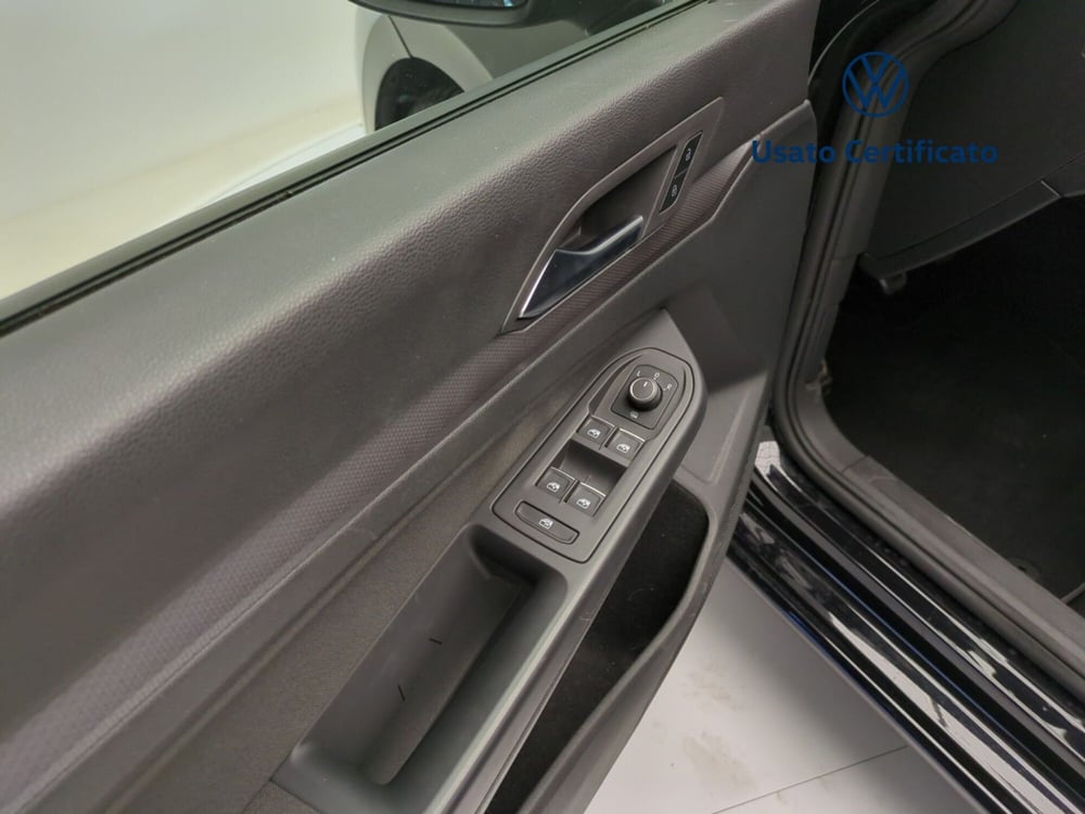 Volkswagen Golf usata a Avellino (16)