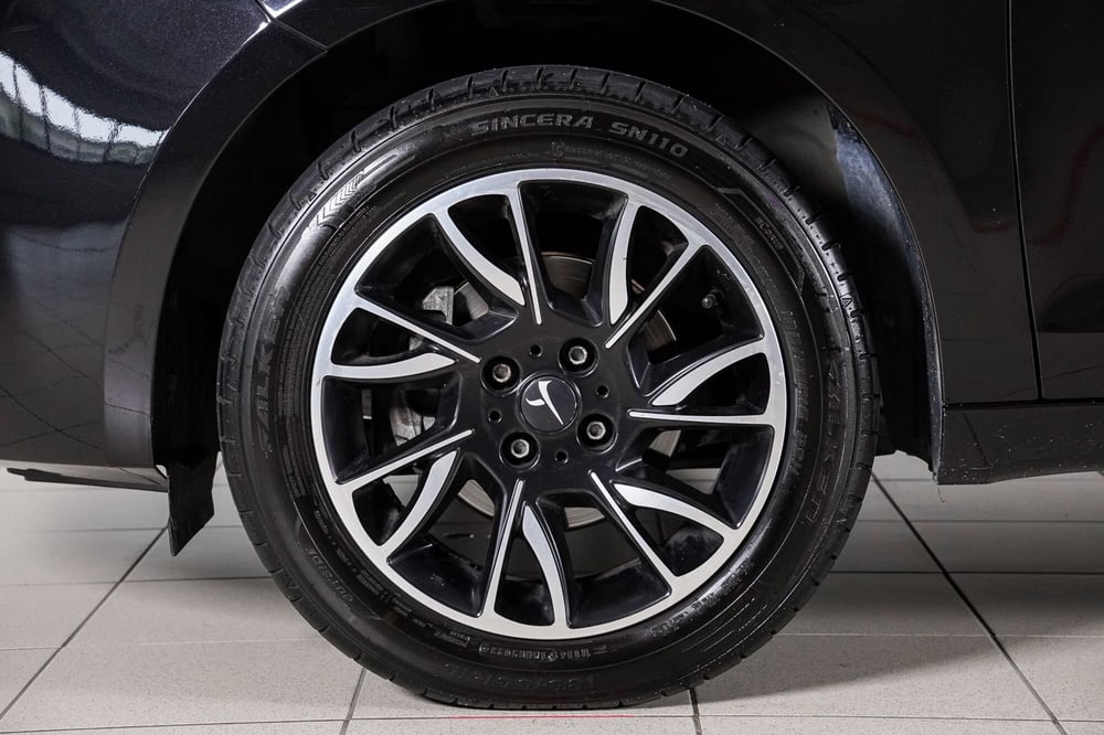 Lancia Ypsilon usata a Perugia (6)