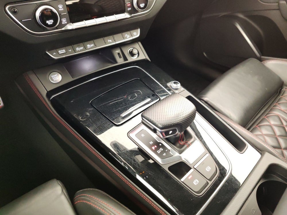 Audi Q5 Sportback usata a Massa-Carrara (10)
