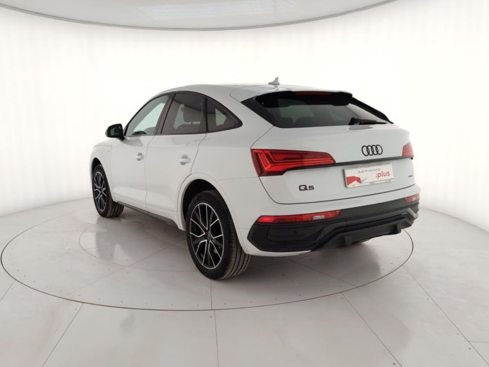 Audi Q5 Sportback usata a Massa-Carrara (2)