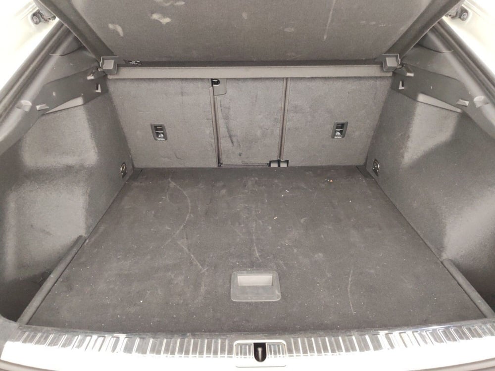 Audi Q3 Sportback usata a Massa-Carrara (16)