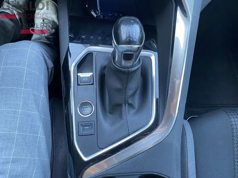 Peugeot 3008 usata a Modena (15)