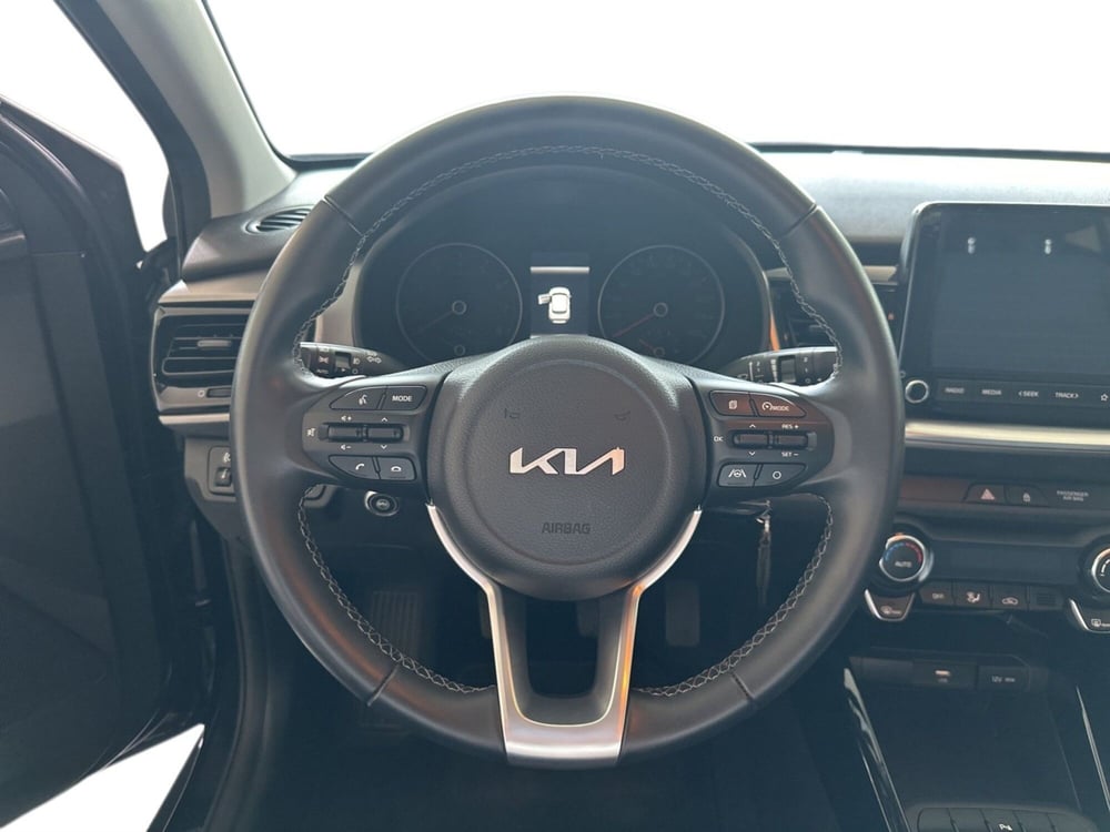 Kia Stonic usata a Napoli (10)