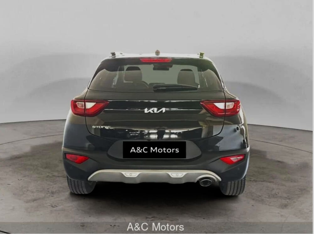 Kia Stonic usata a Napoli (5)