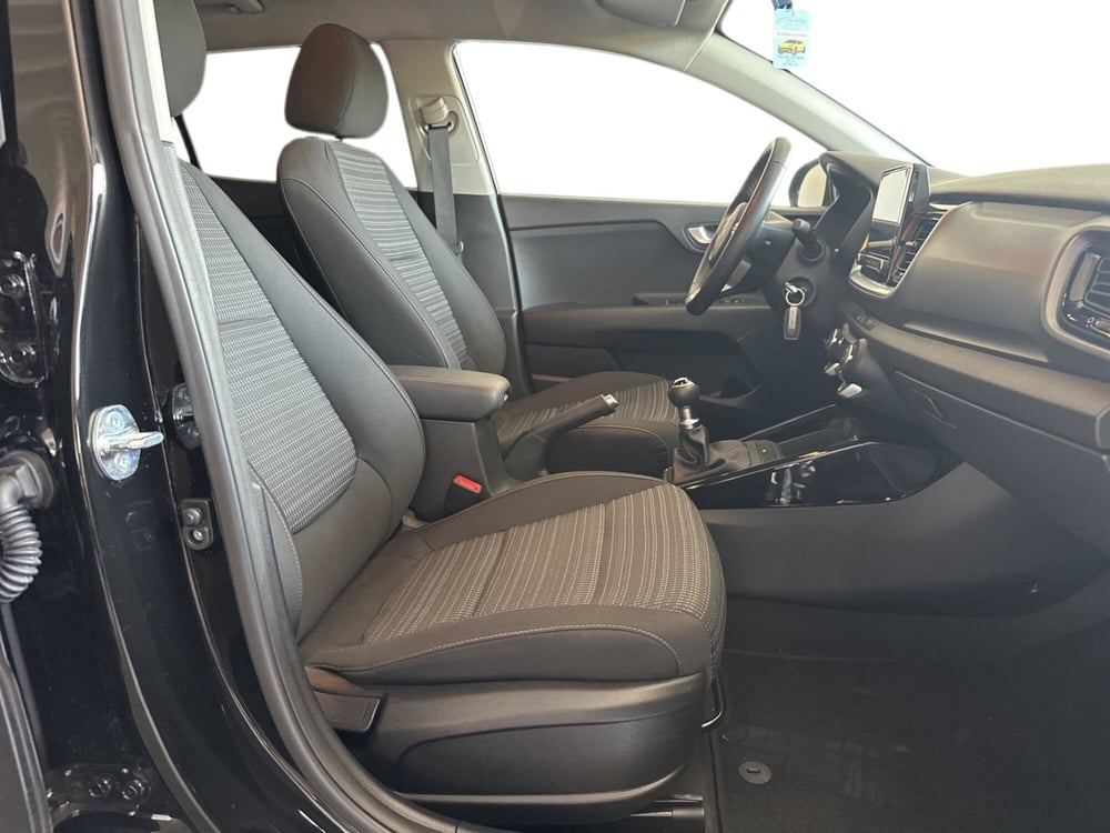 Kia Stonic usata a Napoli (6)