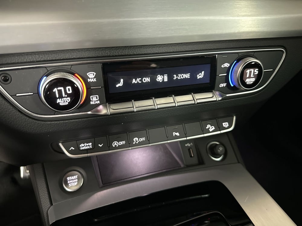 Audi Q5 Sportback usata a Napoli (15)