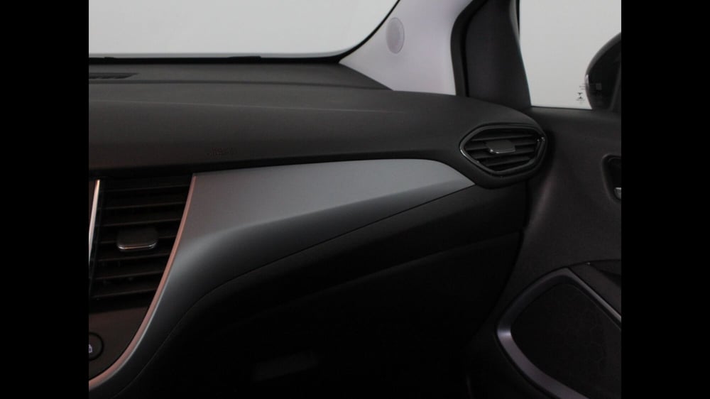 Opel Crossland usata a Palermo (19)