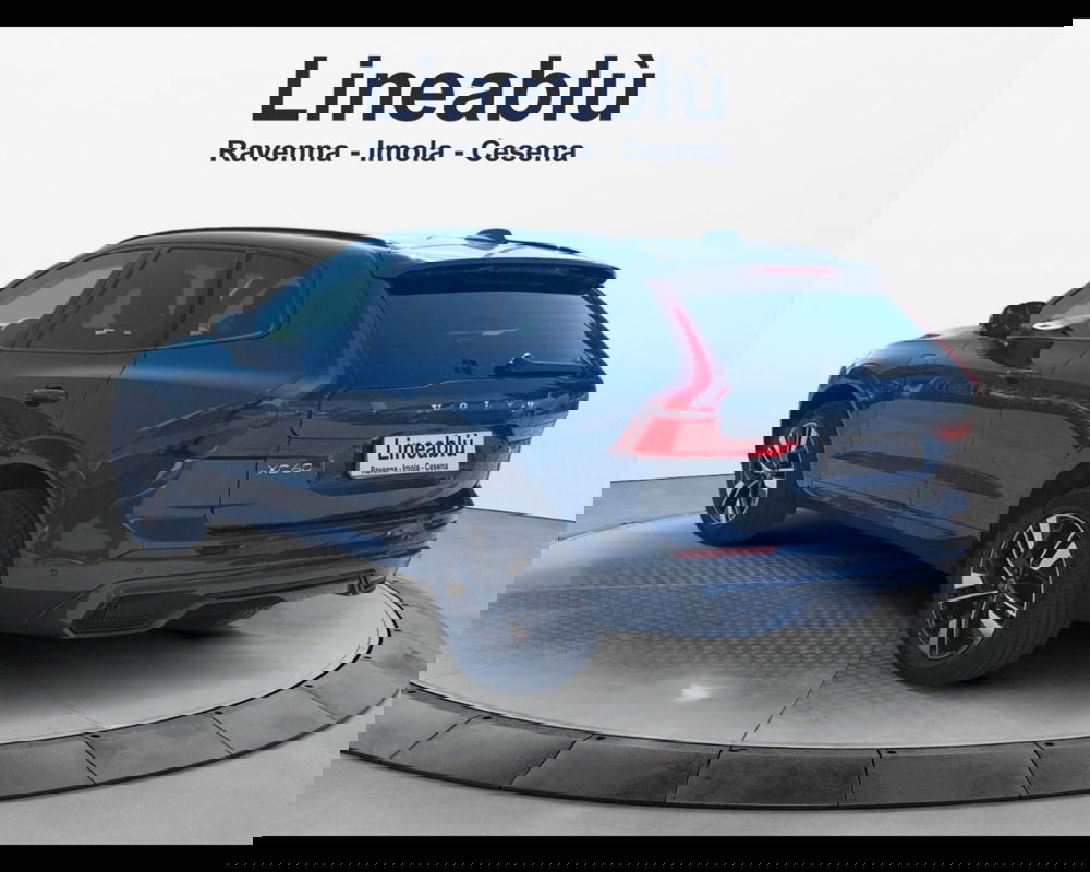 Volvo XC60 nuova a Bologna (3)