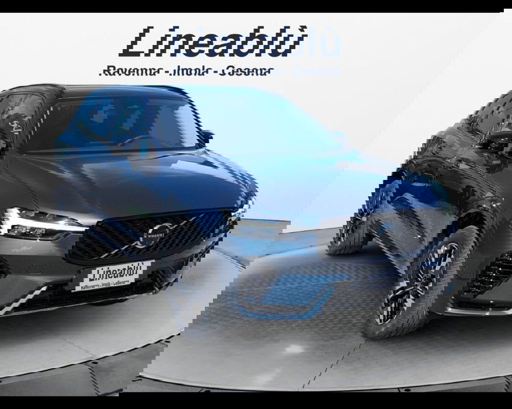 Volvo XC60 nuova a Bologna (7)