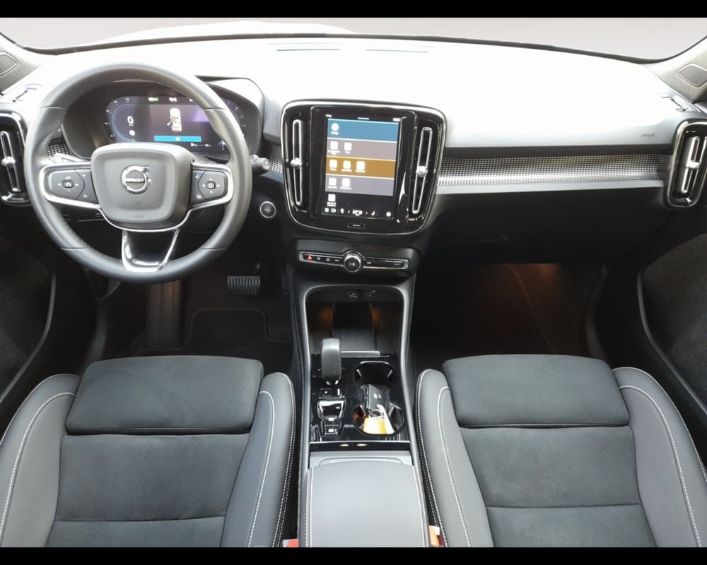 Volvo XC40 usata a Ravenna (10)
