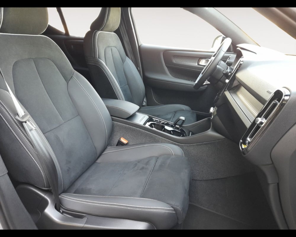 Volvo XC40 usata a Ravenna (15)