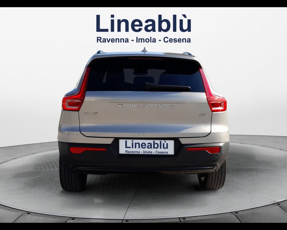 Volvo XC40 usata a Ravenna (4)