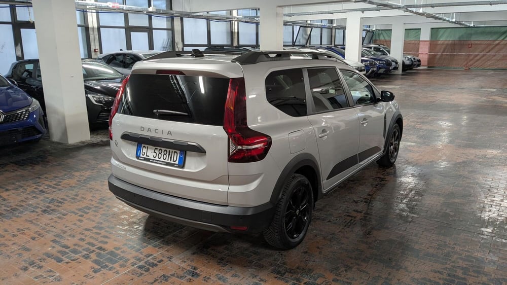 Dacia Jogger usata a Milano (3)