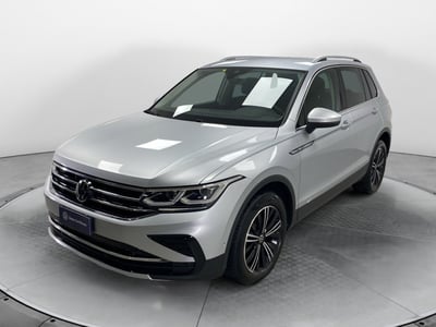 Volkswagen Tiguan 2.0 TSI DSG 4MOTION Elegance del 2022 usata a Carnago