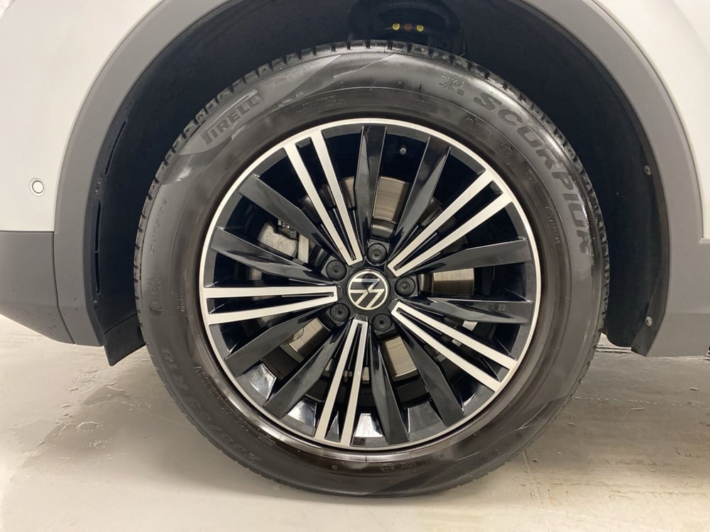 Volkswagen Tiguan usata a Varese (7)