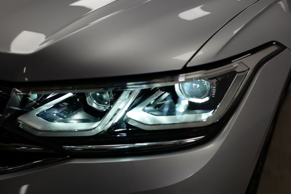 Volkswagen Tiguan usata a Varese (9)