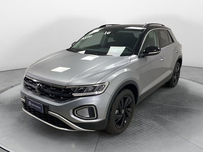 Volkswagen T-Roc 1.5 tsi Sport dsg nuova a Carnago
