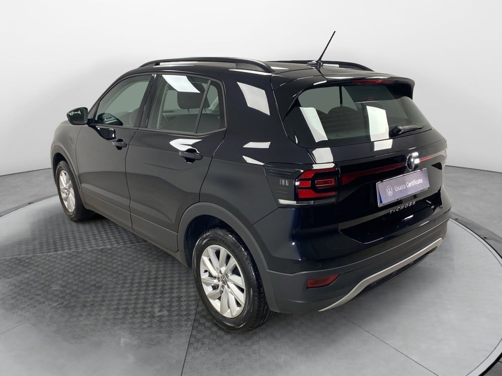Volkswagen T-Cross usata a Varese (4)